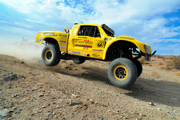 Watch an 850-HP Trophy Truck Rip Through the Mojave Desert at 150